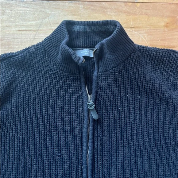 Denver Hayes Black Full-Zip Knit Sweater - Picture 2 of 11